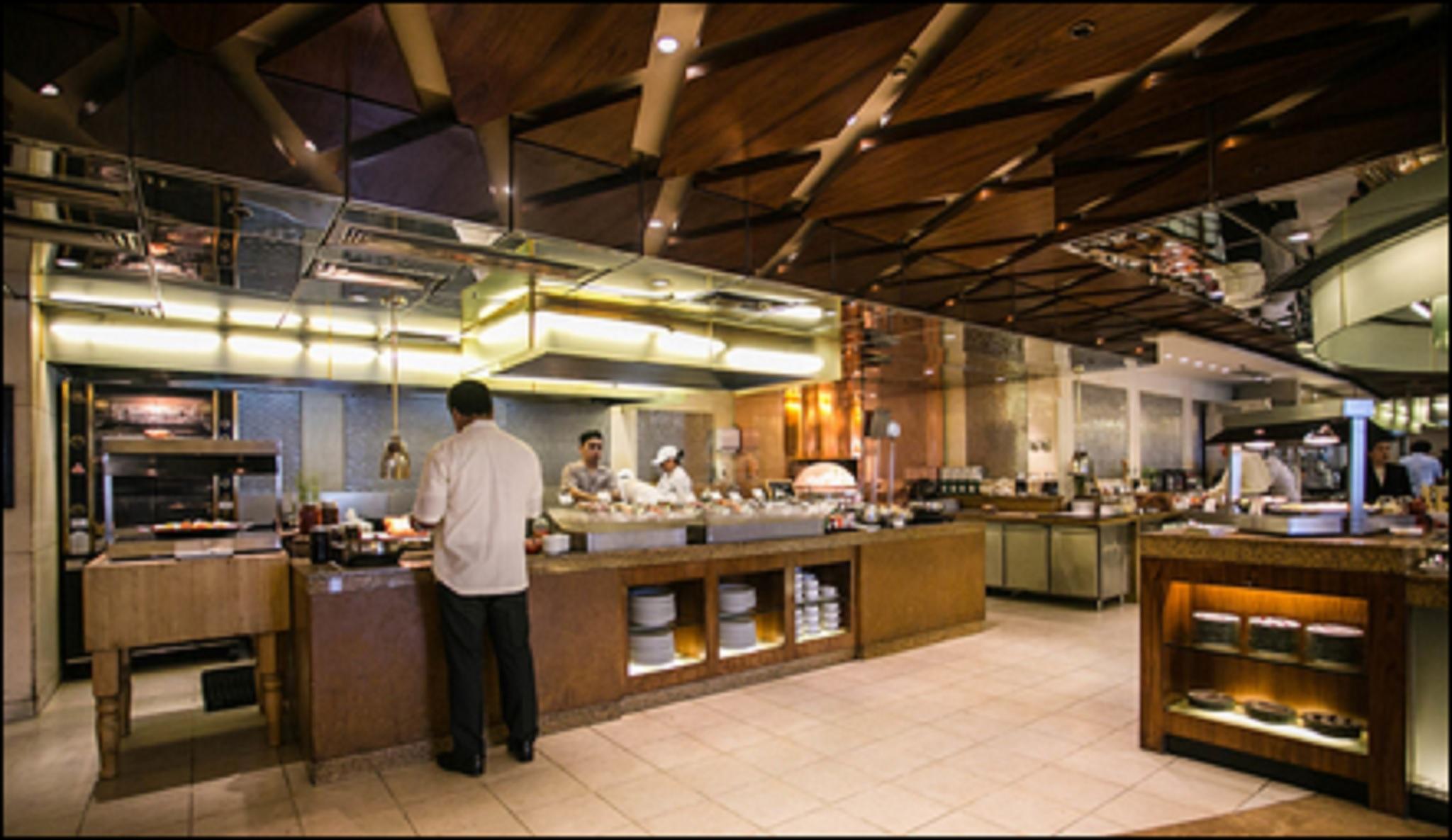 New Coast Hotel Manila Exterior foto The kitchen at the Grand Hyatt Mumbai