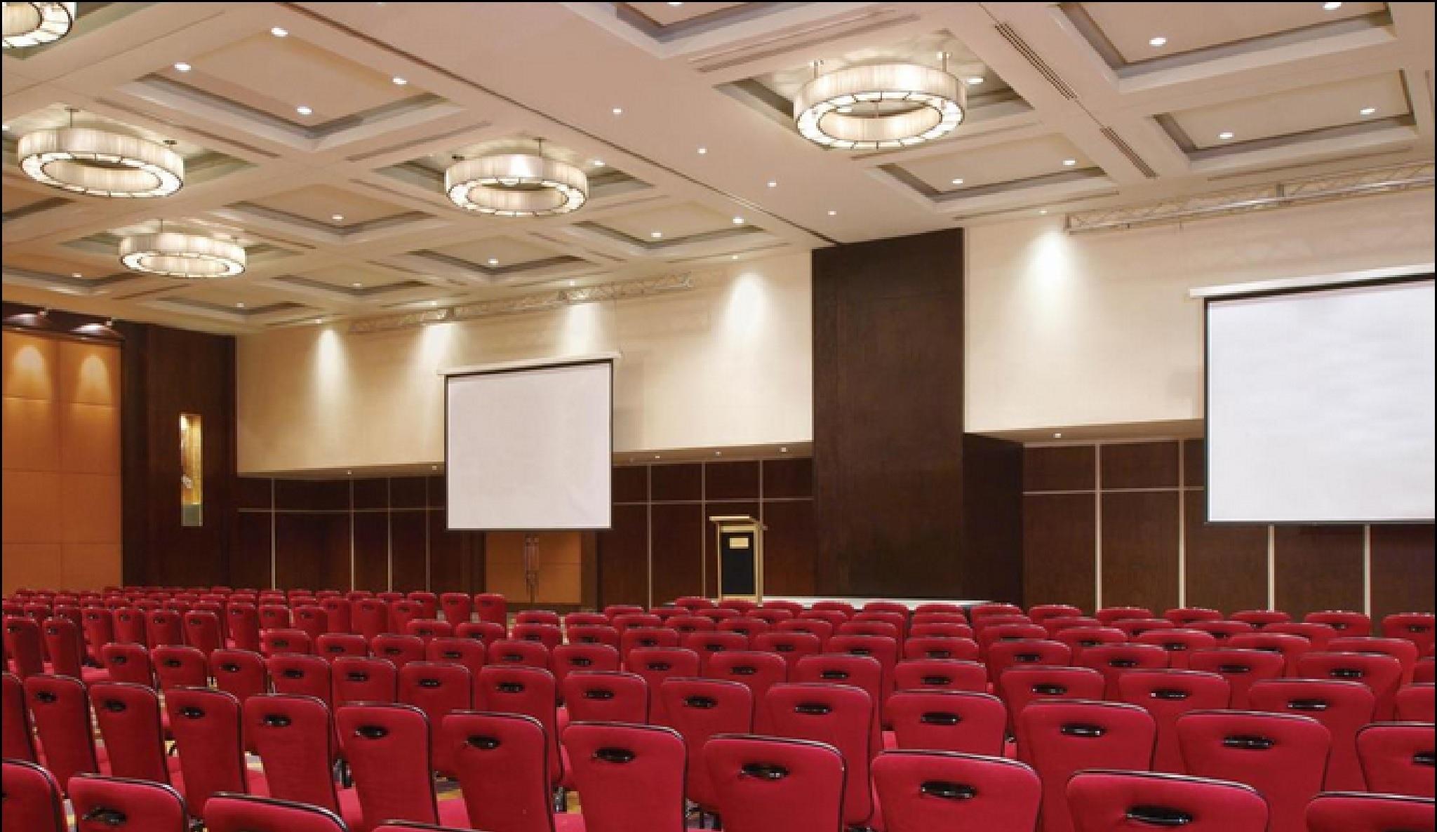 New Coast Hotel Manila Exterior foto The Grand Ballroom